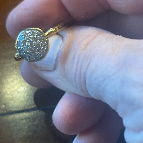 John Hardy 18 k bamboo ring with diamonds. Simple and elegant. - Picture 6 of 10